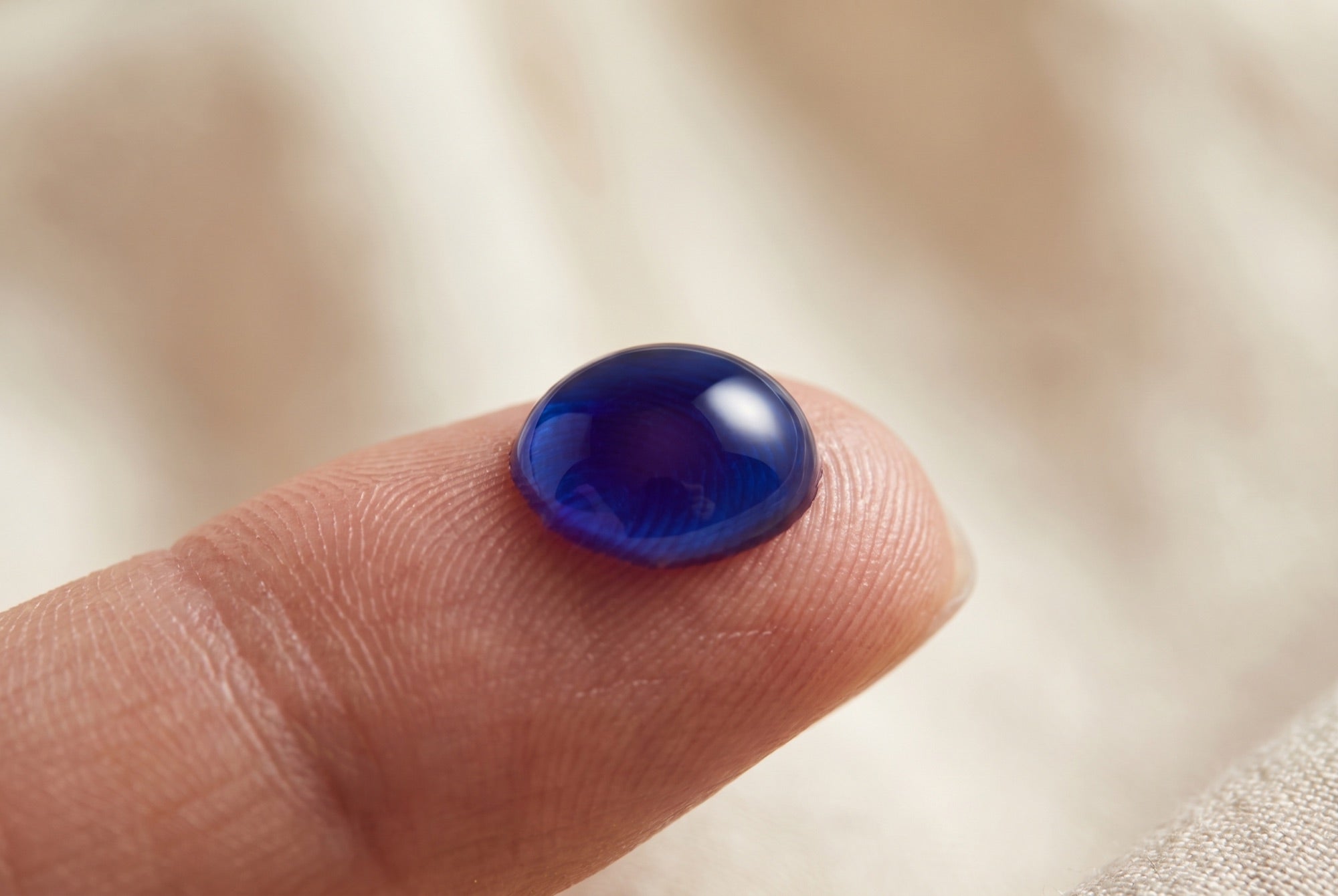 A single drop of the serum, pressed in